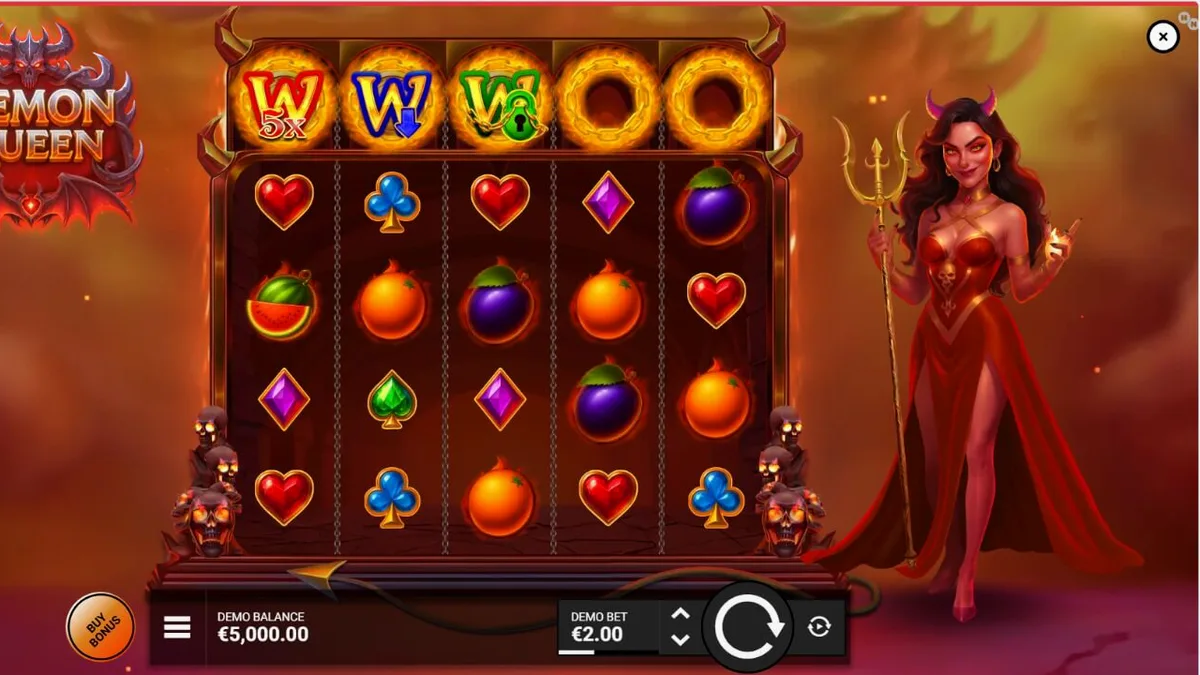 Tampilan visual slot Demon Queen dengan tema neraka dan simbol buah klasik
